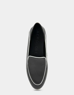 Comfortable Women's Collapsible Back Loafer in Black Leather