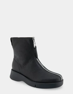 Comfortable Women's Flexible Molded Unit Front Zip Bootie in Black Pebbled Leather