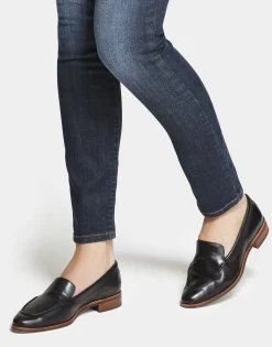 Comfortable Women's Loafer in Black Genuine Leather