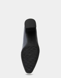Comfortable Women's Mid-heel Pump in Navy Leather