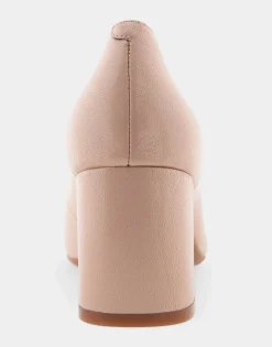 Comfortable Women's Mid-heel Pump in Cipria Leather