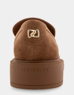 Comfortable Women's Molded Unit Loafer With Penny Keeper in Tobacco Suede