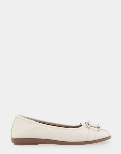 Comfortable Women's Ornamented Flat in Eggnog Faux Leather