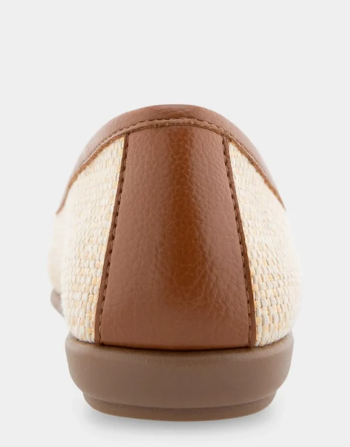 Comfortable Women's Ornamented Flat in Natural Raffia Combo Raffia Fabric