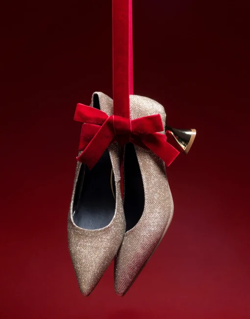Comfortable Women's Point Toe Statement Heel Pump in Soft Gold Fabric Metallic Lame Fabric