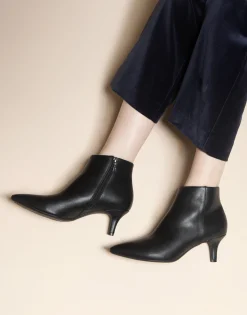 Comfortable Women's Point Toe Kitten Heel Bootie in Black Faux Leather