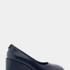 Comfortable Women's Sculpted Wedge Pump in Navy Leather