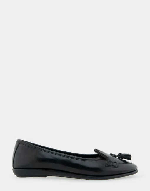 Comfortable Women's Tailored Ballet Flat With Mini Tassels in Black Burnished Faux Leather/faux Suede Faux Leather