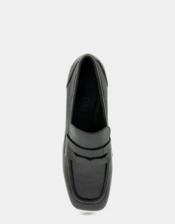 Comfortable Women's Tailored Platform Loafer in Black Leather