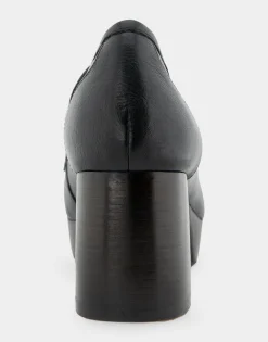 Comfortable Women's Tailored Platform Loafer in Black Leather