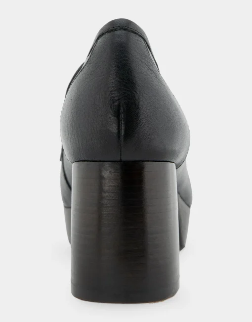 Comfortable Women's Tailored Platform Loafer in Black Leather