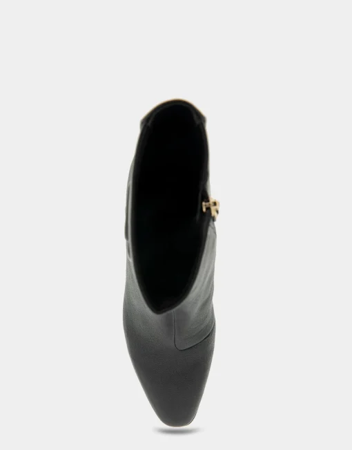 Comfortable Women's Tapered Toe Covered Heel Bootie in Black Leather
