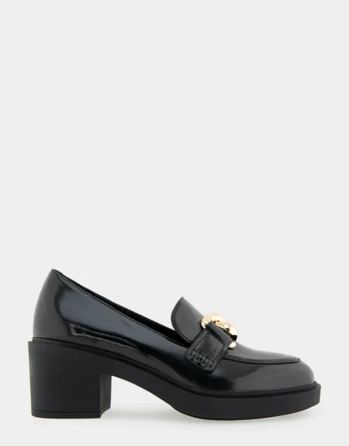 Comfortable Women's Textured Link Hardware Platform Loafer in Black Burnished Faux Leather Faux Leather