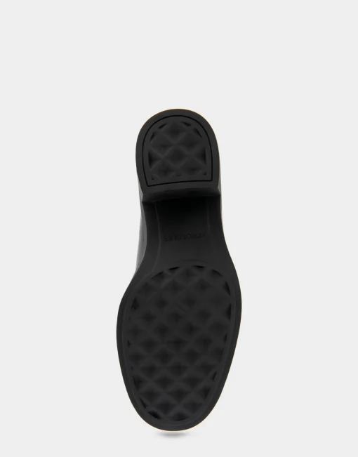 Comfortable Women's Textured Link Hardware Platform Loafer in Black Burnished Faux Leather Faux Leather