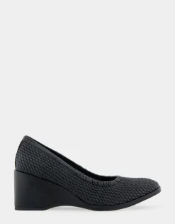 Comfortable Women's Wedge Pump in Black Faux Leather