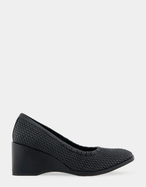Comfortable Women's Wedge Pump in Black Faux Leather