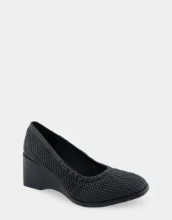 Comfortable Women's Wedge Pump in Black Faux Leather