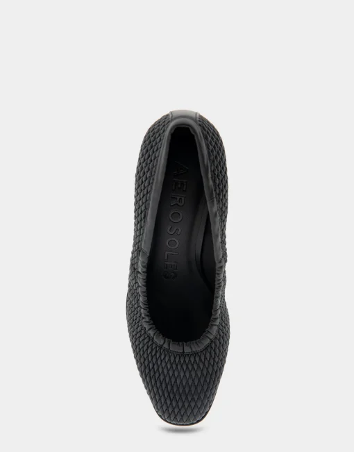 Comfortable Women's Wedge Pump in Black Faux Leather